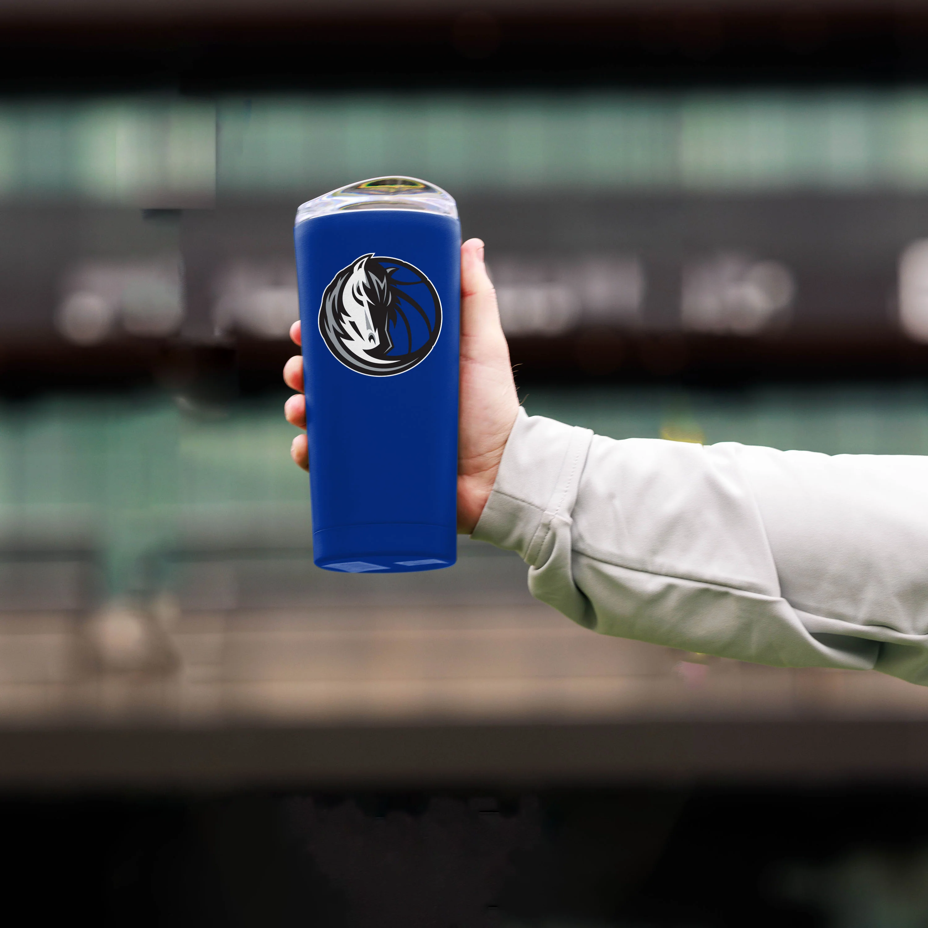 Dallas Mavericks 20oz Flipside Powder Coat Tumbler - Image 4